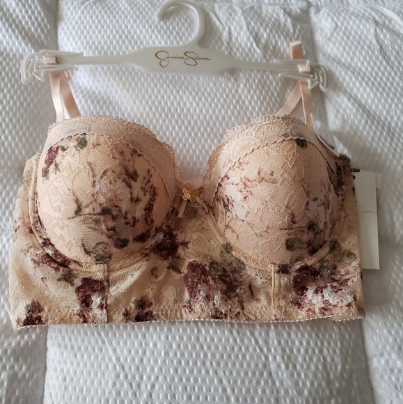 Jessica Simpson Other - BRAND NEW JESSICA SIMPSON BRA CONVERT TO STRAPLESS
